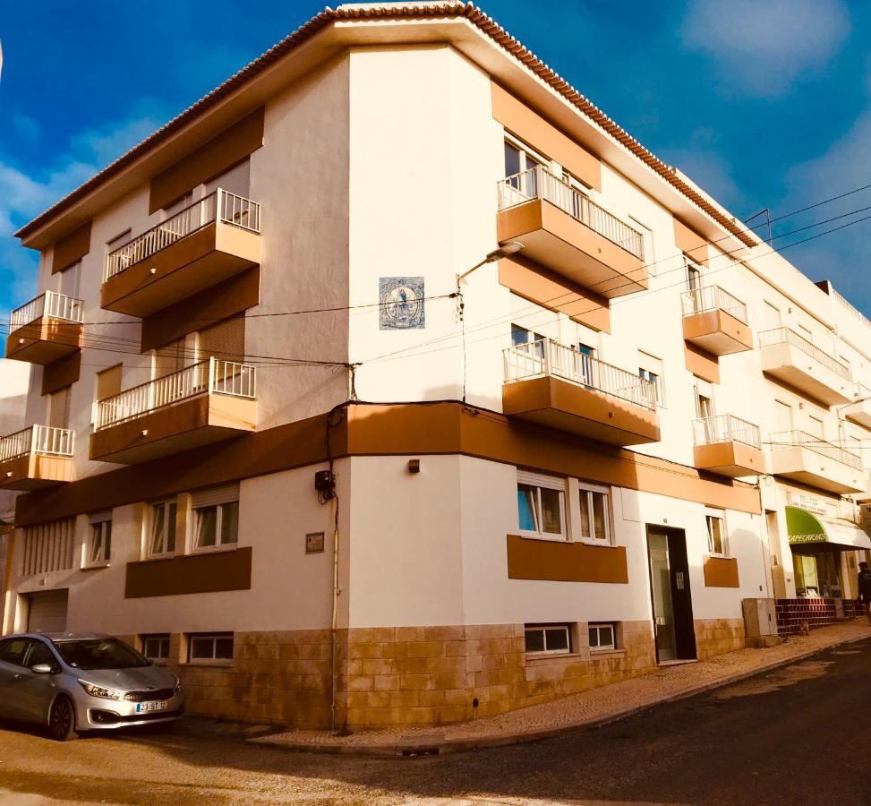 Peniche Roof View House - Beach Village ภายนอก รูปภาพ